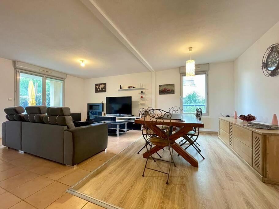 L'Appartement Michelet - Parking Prive Et Gratuit - 2Km Cite Medievale Каркассонн Екстер'єр фото